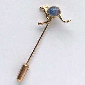 Gemtec Australian Opal Kangaroo Gold Tone Pin